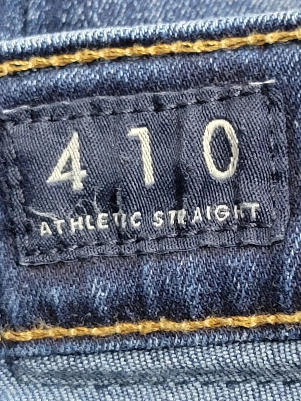 Lucky Brand 410 athletic straight men's dark wash jeans size 32x30 casual denim